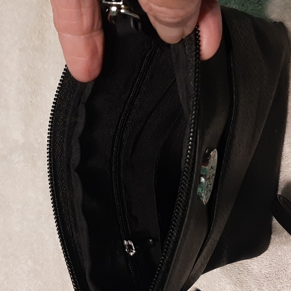 Purse - Picture 4 of 5